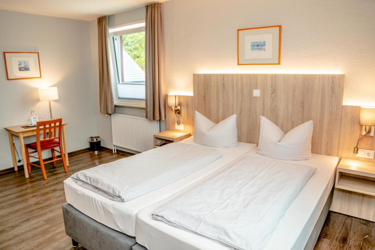 Hotel Herbers Sudbrookmerland ภายนอก รูปภาพ