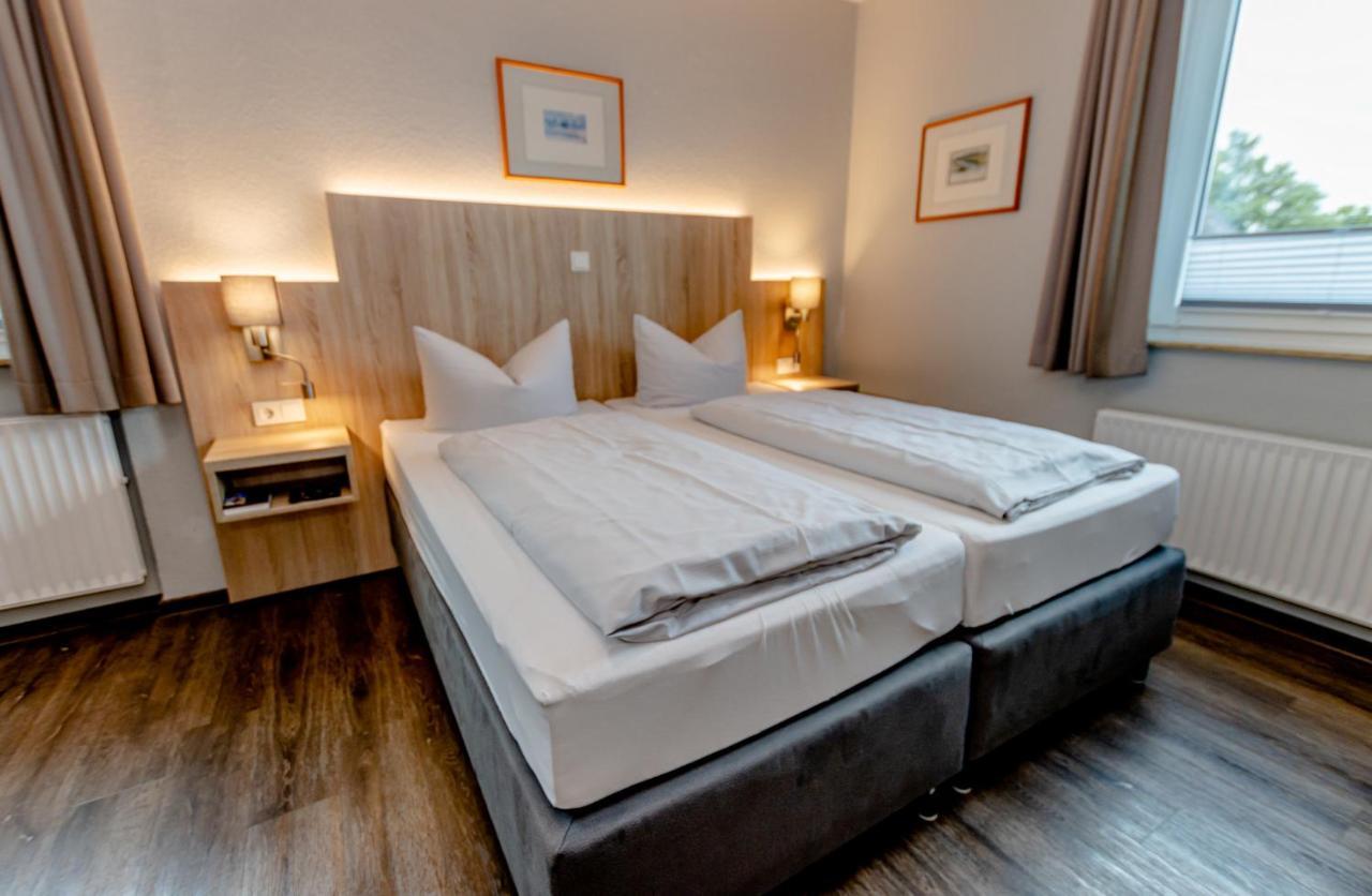 Hotel Herbers Sudbrookmerland ภายนอก รูปภาพ
