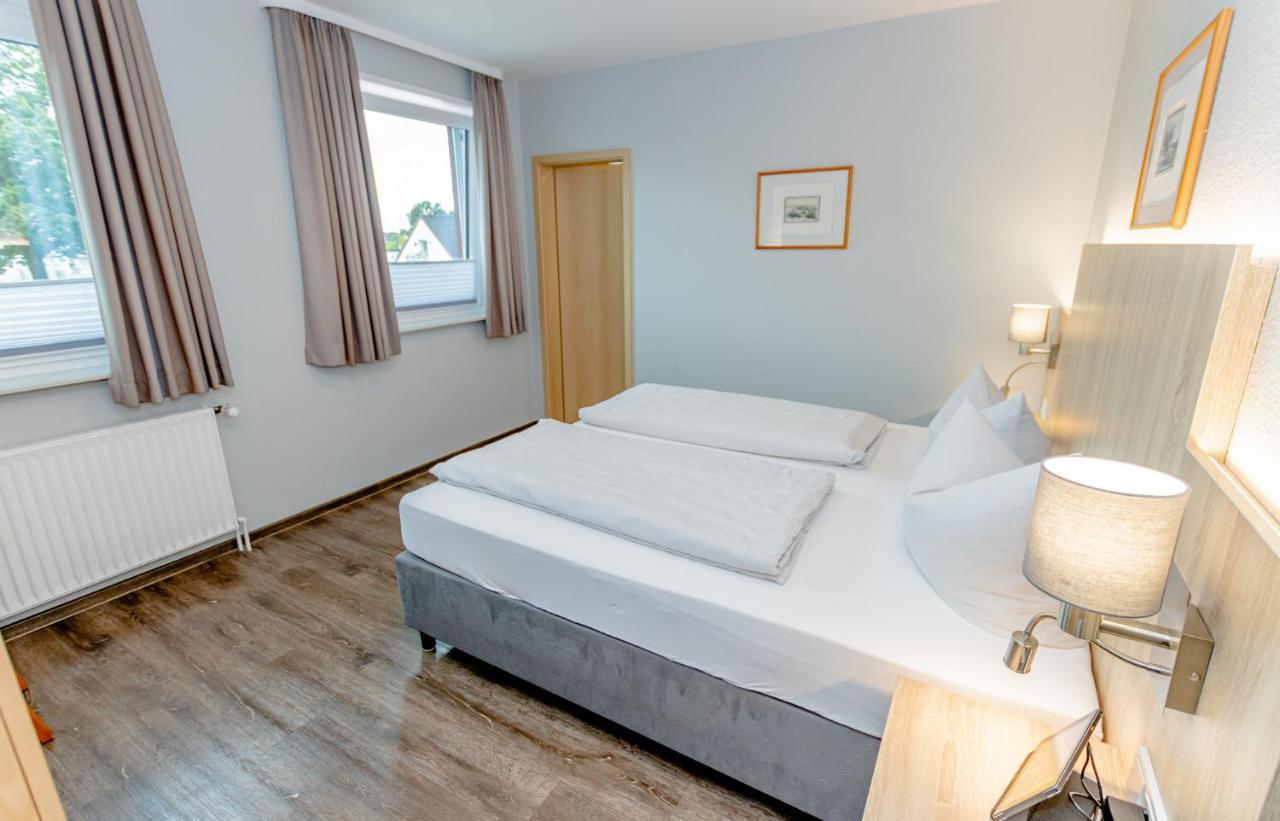 Hotel Herbers Sudbrookmerland ภายนอก รูปภาพ
