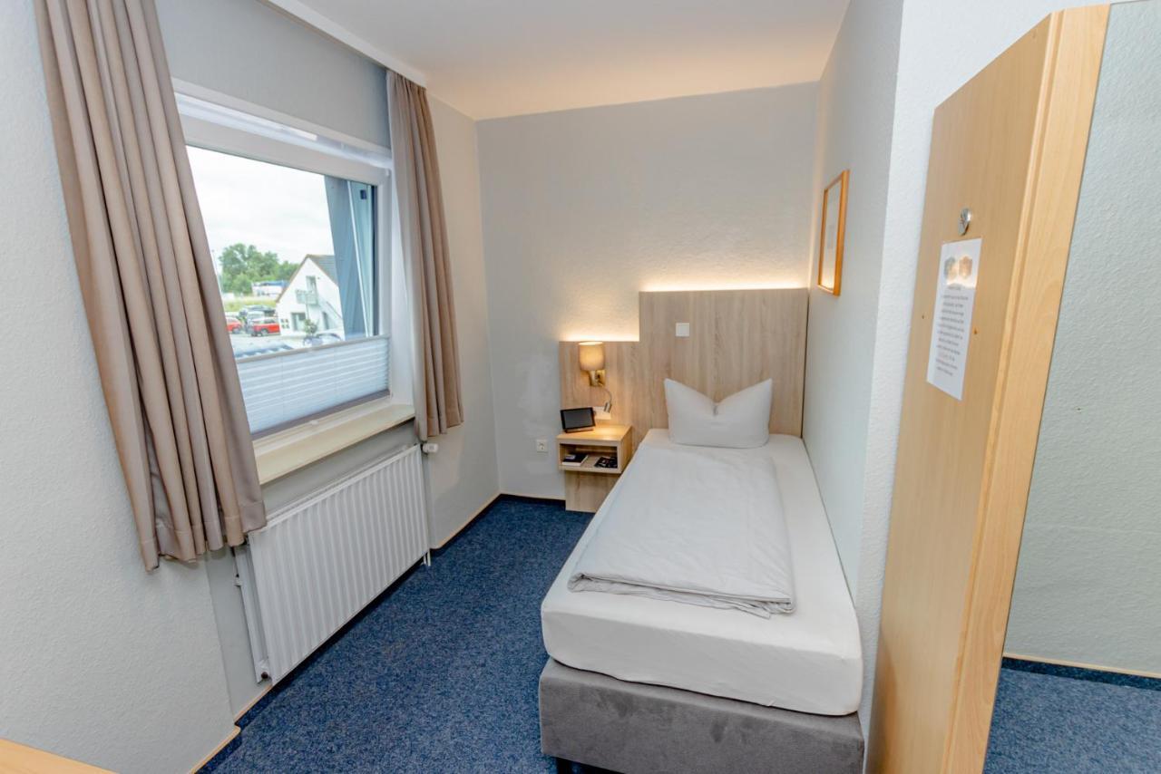 Hotel Herbers Sudbrookmerland ภายนอก รูปภาพ
