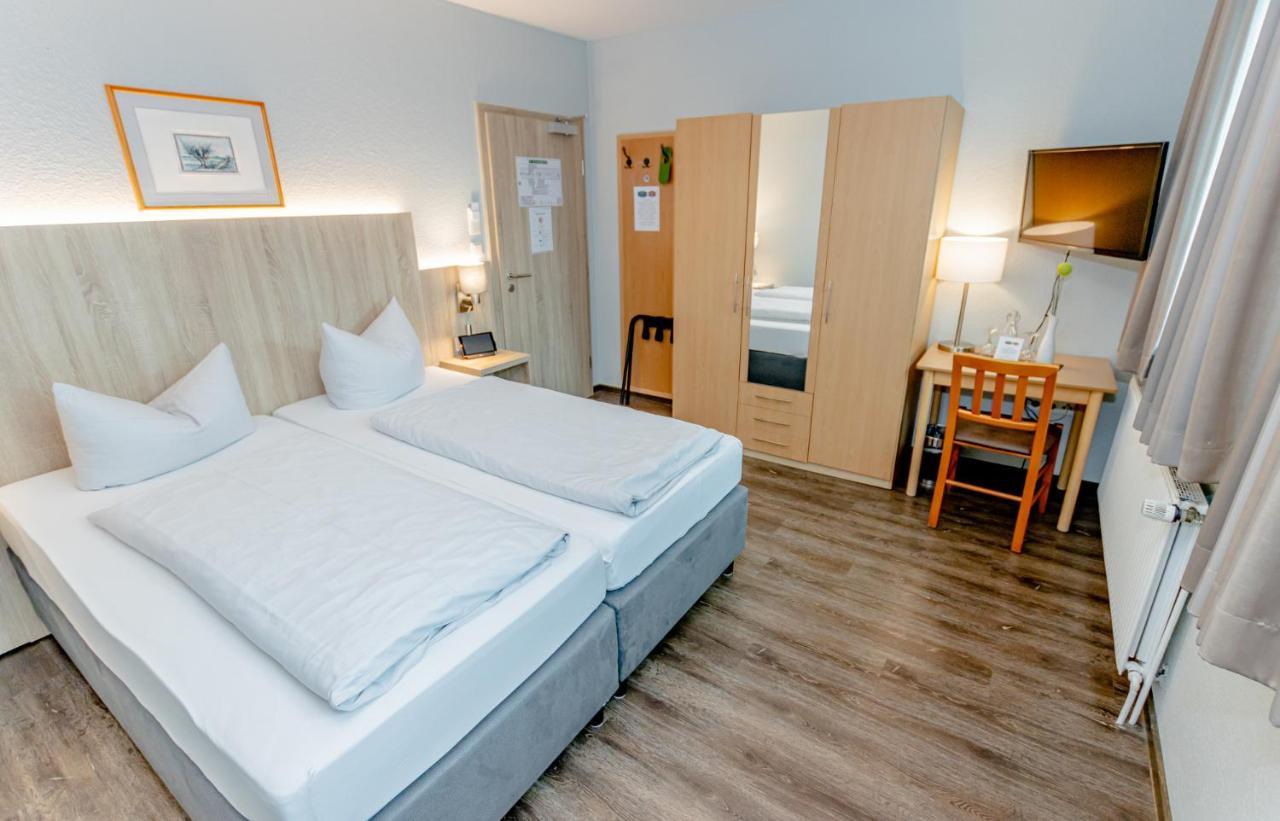 Hotel Herbers Sudbrookmerland ภายนอก รูปภาพ